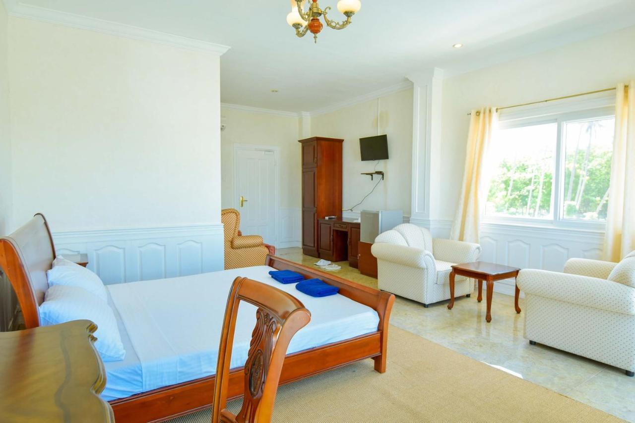 Casablanca By The Sea Lapu-Lapu City Exterior photo