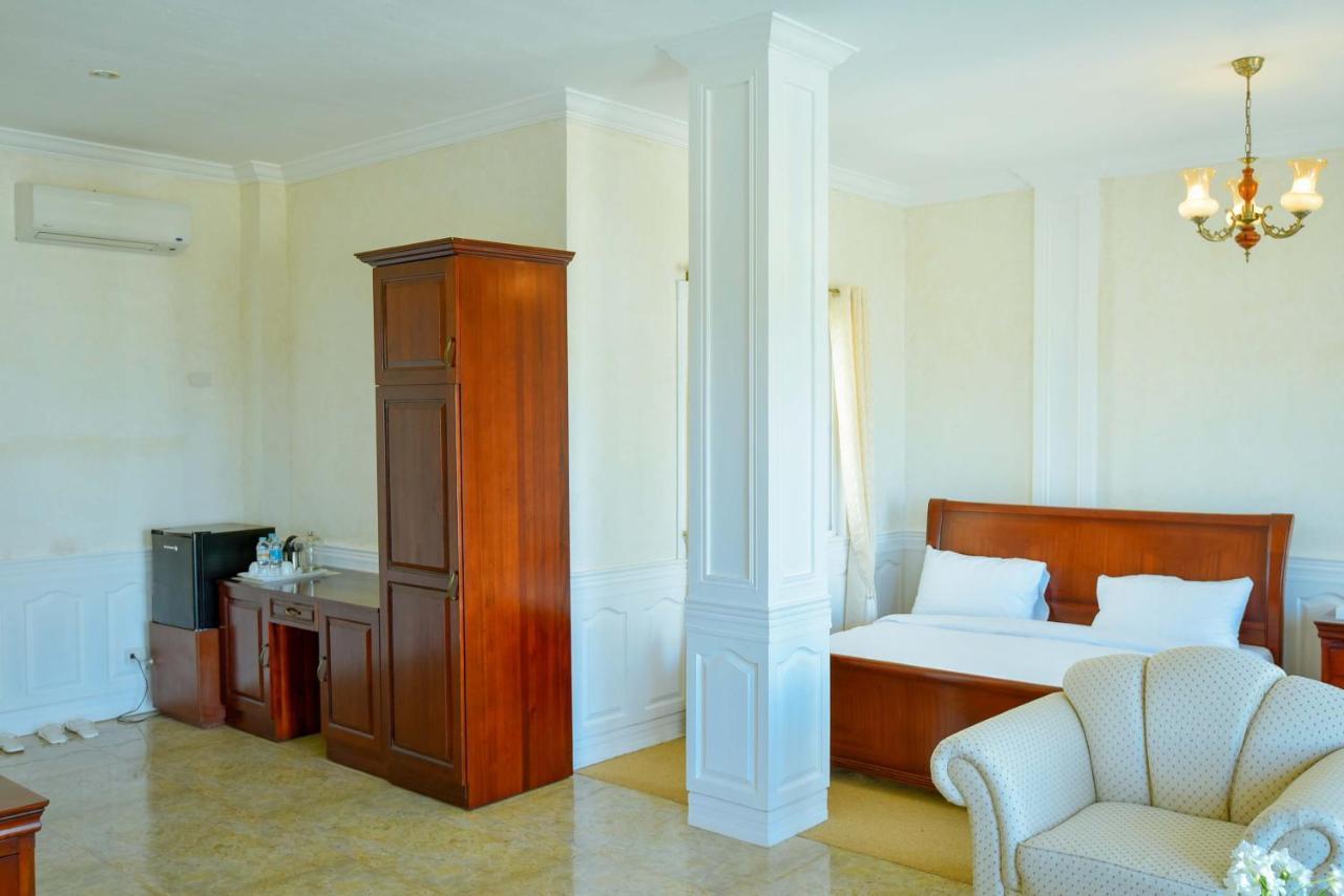 Casablanca By The Sea Lapu-Lapu City Exterior photo
